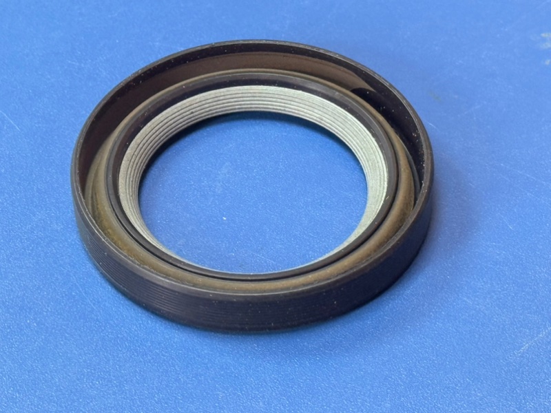 Сальник коленвала передний Daily 2002 - 3.0 HDI