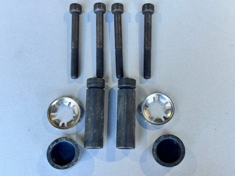 Направляющие переднего суппорта Transit