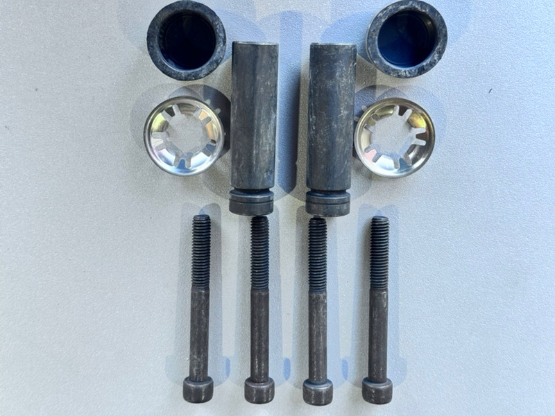 Направляющие переднего суппорта Ford Transit