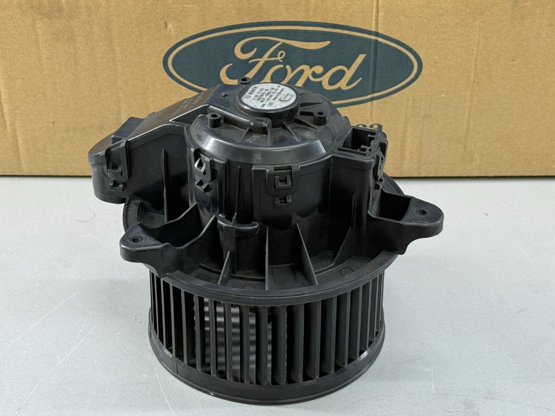Моторчик отопителя печки Ford Transit 2014 - 1934839 Б/У
