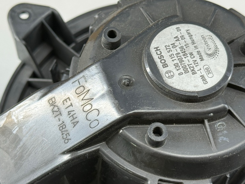 Моторчик отопителя печки Transit 2014 -