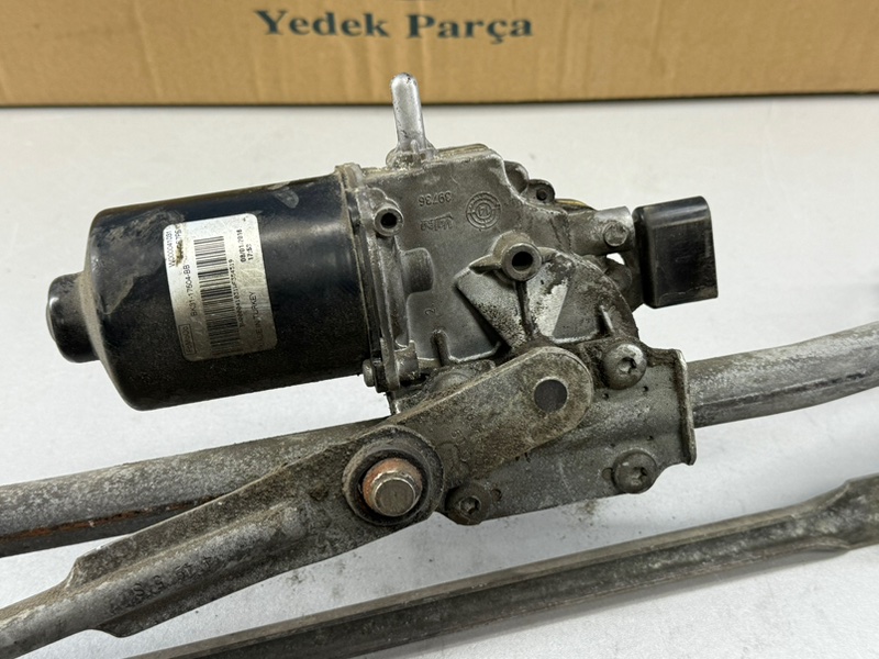 Трапеция стеклоочистителя моторчик Transit 2014 -