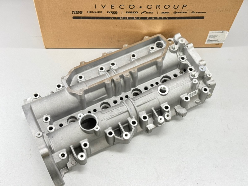 Крышка клапанная ГБЦ Ducato 244 250 2.3 JTD