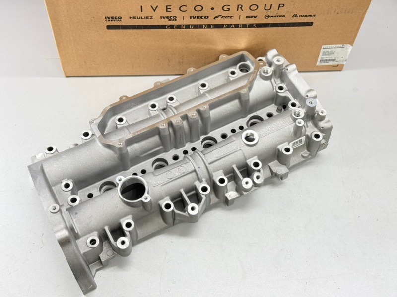 Крышка клапанная ГБЦ Ducato 244 250 2.3 JTD