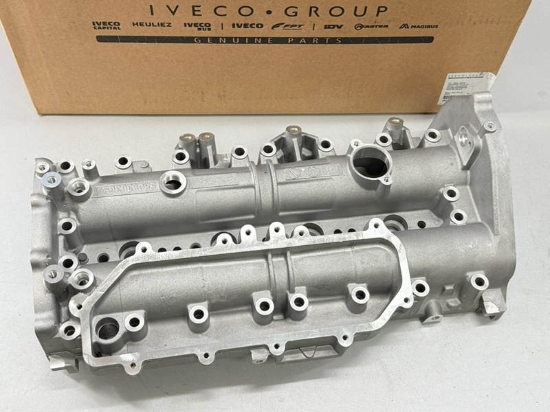 Крышка клапанная ГБЦ Ducato 244 250 2.3 JTD