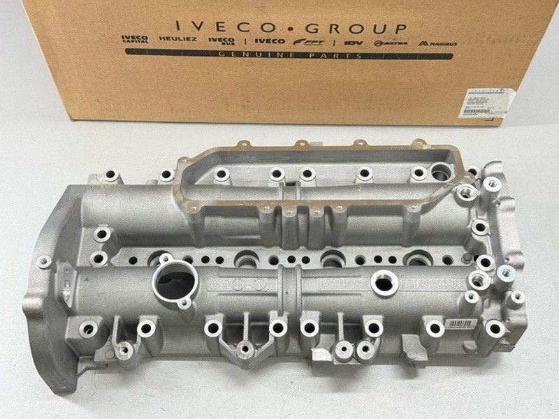 Крышка клапанная ГБЦ Ducato 244 250 2.3 JTD