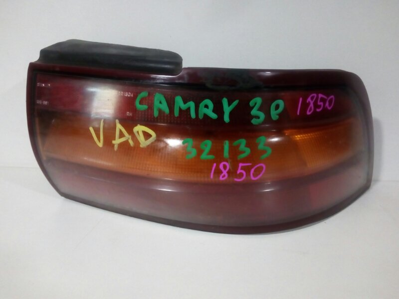 стоп-сигнал TOYOTA CAMRY SV32 3S-FE 1990-1994 правый 1850