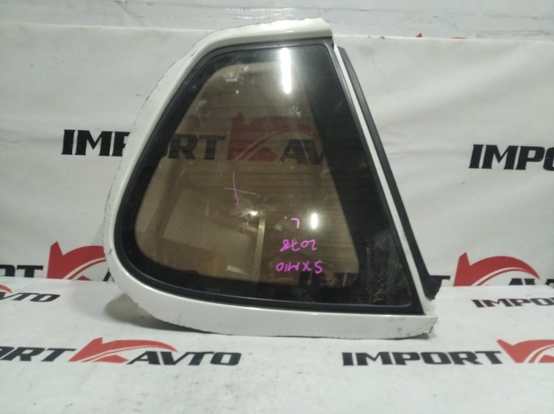 стекло собачника TOYOTA IPSUM SXM10G 3S-FE 1998-2001 левый 225055