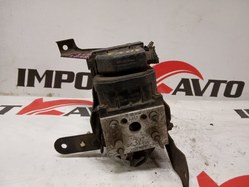 блок ABS NISSAN AVENIR RW11 QR20DE 2000-2005 279891