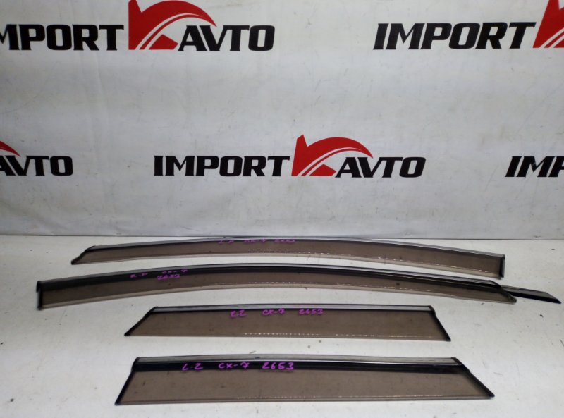 ветровик MAZDA CX-7 ER3P L3-VDT 2006-2009 282970