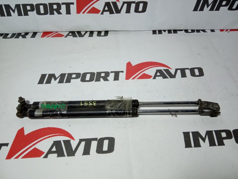 амортизатор крышки багажника MITSUBISHI DIAMANTE F31A 6G73 1997-2005 283514