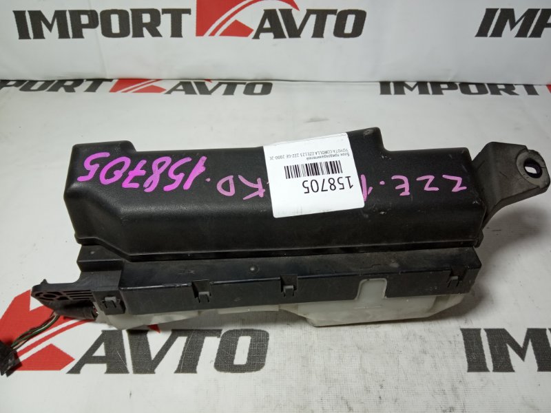 блок предохранителей TOYOTA COROLLA ZZE123 2ZZ-GE 2000-2006 158705