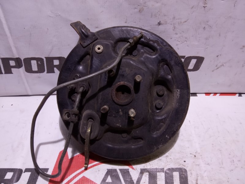 Ступица MAZDA DEMIO DW3W B3E 1999-2002 задний правый 8140