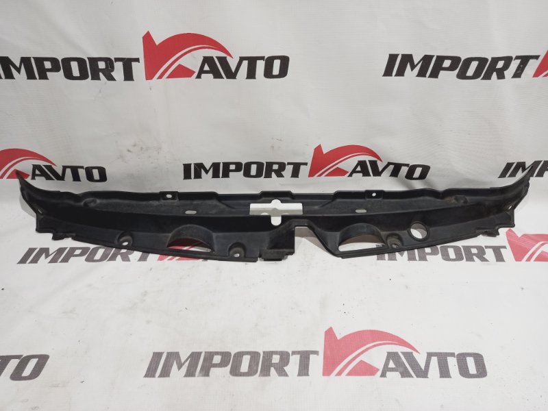 накладка на телевизор TOYOTA WISH ZNE10G 1ZZ-FE 2003-2005 33563