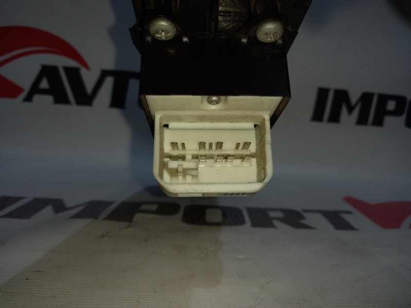 блок управления стеклоподъемниками TOYOTA PROBOX NCP51V 1NZ-FE 2002-2014 передний правый 120828