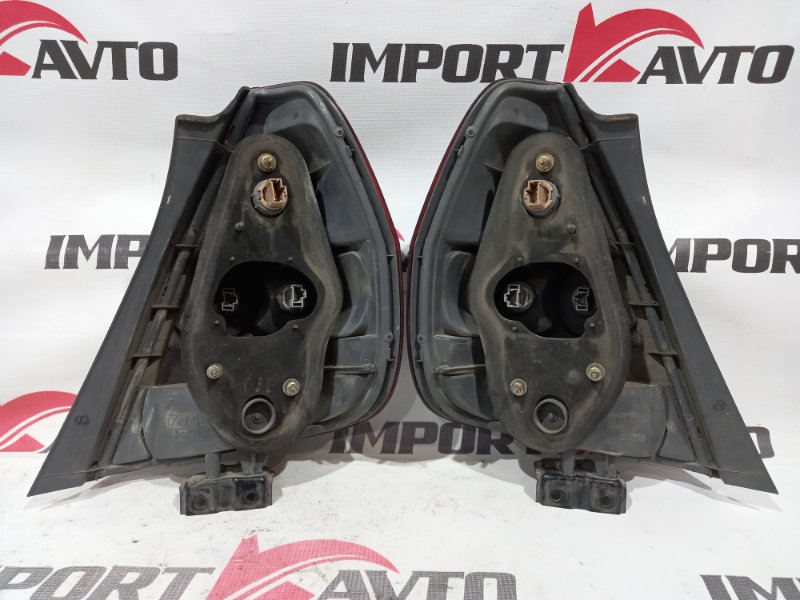 стоп-сигнал HONDA FIT GD1 L13A 2001-2004 321408