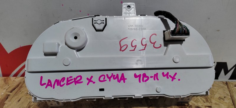 щиток приборов MITSUBISHI LANCER X CY4A 4B11 2007-2011 352042