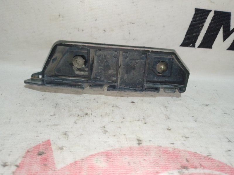 крепление бампера HONDA FIT GD3 L15A 2001-2004 передний левый 357598