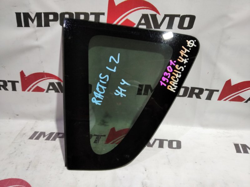 стекло собачника TOYOTA RACTIS SCP100 2SZ-FE 2005-2007 левый 19301