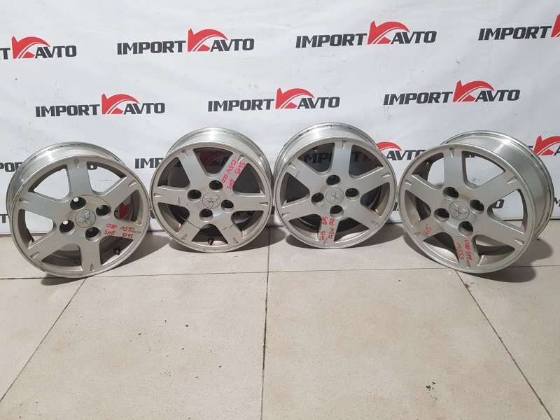 диск Литой R15 / 4x114.3 j6 DIA56.1 К3782