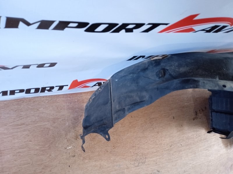 подкрылок MITSUBISHI LANCER CS5AZ 4G93 2005-2010 передний левый 382000