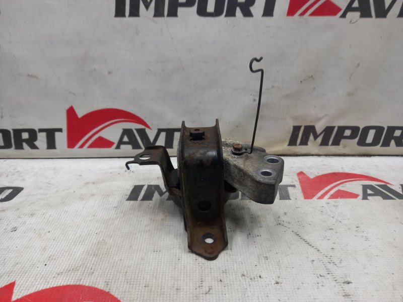 подушка двигателя TOYOTA PLATZ SCP11 1SZ-FE 1999-2002 правый 394482