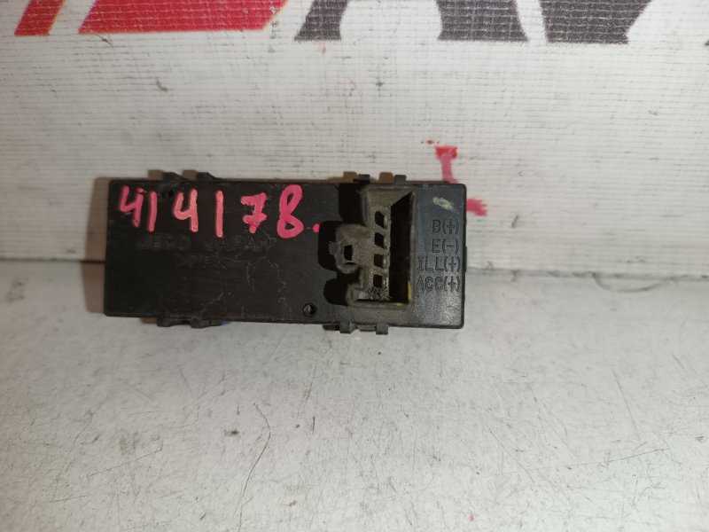 часы TOYOTA MARK II JZX110 1JZ-FSE 414178