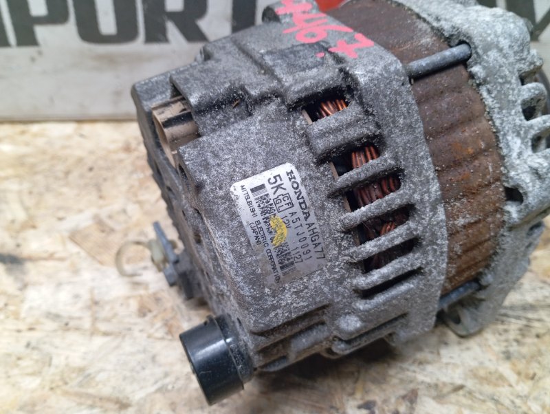 генератор HONDA FIT GE8 L15A 2010-2012 424204