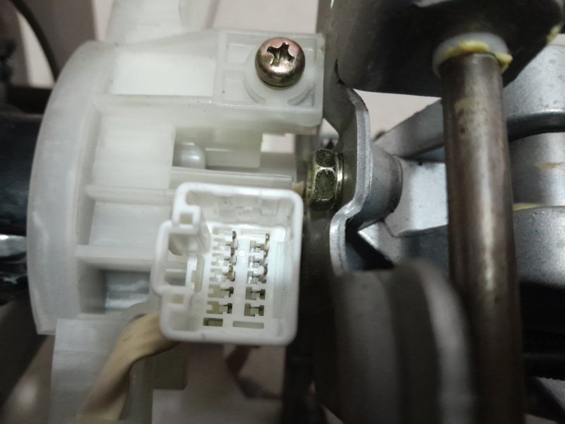 рулевая колонка TOYOTA LAND CRUISER UZJ100W 2UZ-FE 1998-2002 442531