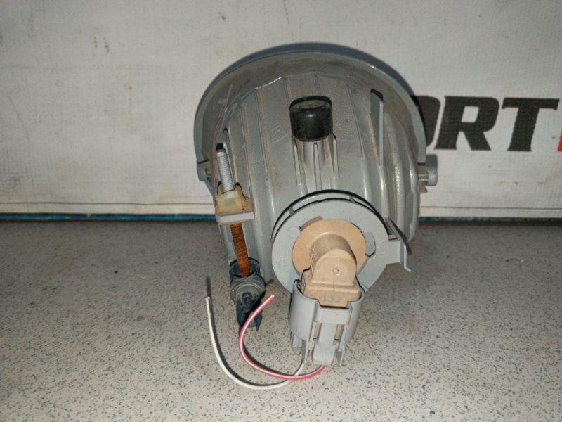 туманка TOYOTA PORTE NNP11 1NZ-FE 2005-2012 передний правый 442757