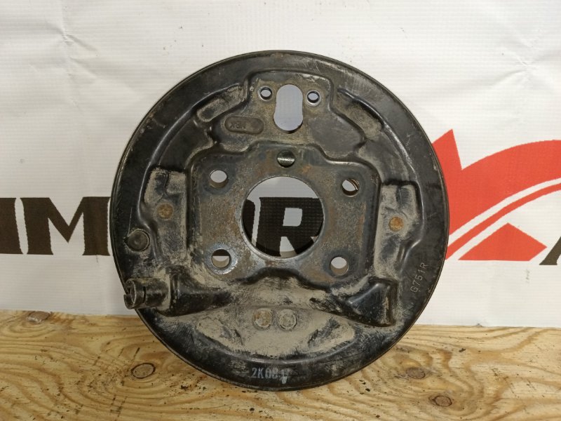 механизм стояночного тормоза HONDA FIT GD1 L13A правый 442953