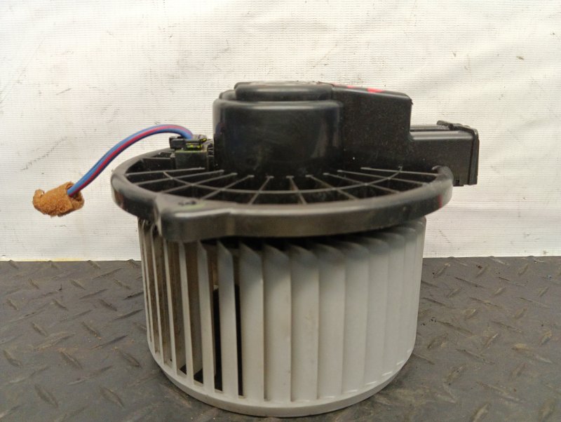 мотор печки TOYOTA PORTE NNP10 2NZ-FE 2005-2012 448972