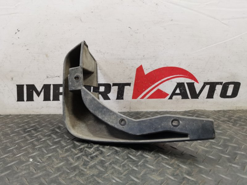 брызговик HONDA FIT GD1 L13A передний левый 450116