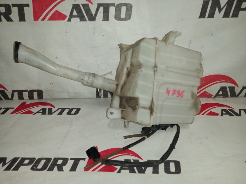 бачок омывателя TOYOTA WISH ZGE20W 2ZR-FAE 2009-2012 452500