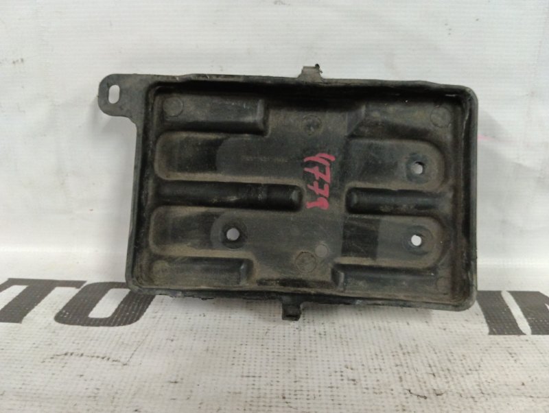 подставка под аккумулятор TOYOTA PASSO KGC10 1KR-FE 2006-2010 454188