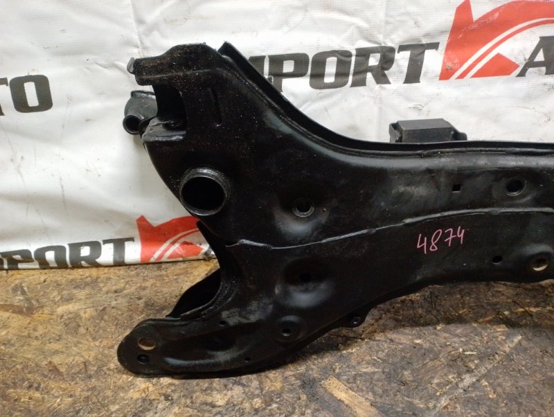 балка TOYOTA PORTE NNP11 1NZ-FE 2005-2012 передний 455574