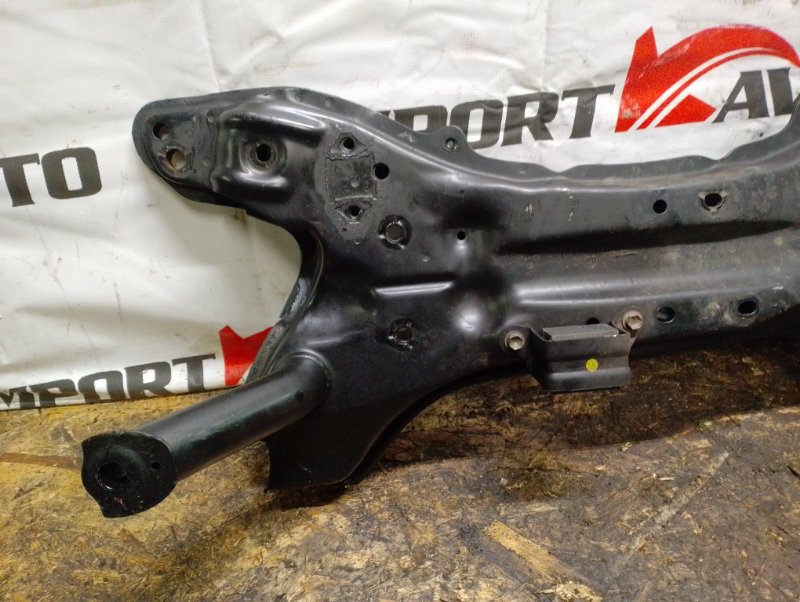 балка TOYOTA PORTE NNP11 1NZ-FE 2005-2012 передний 455574
