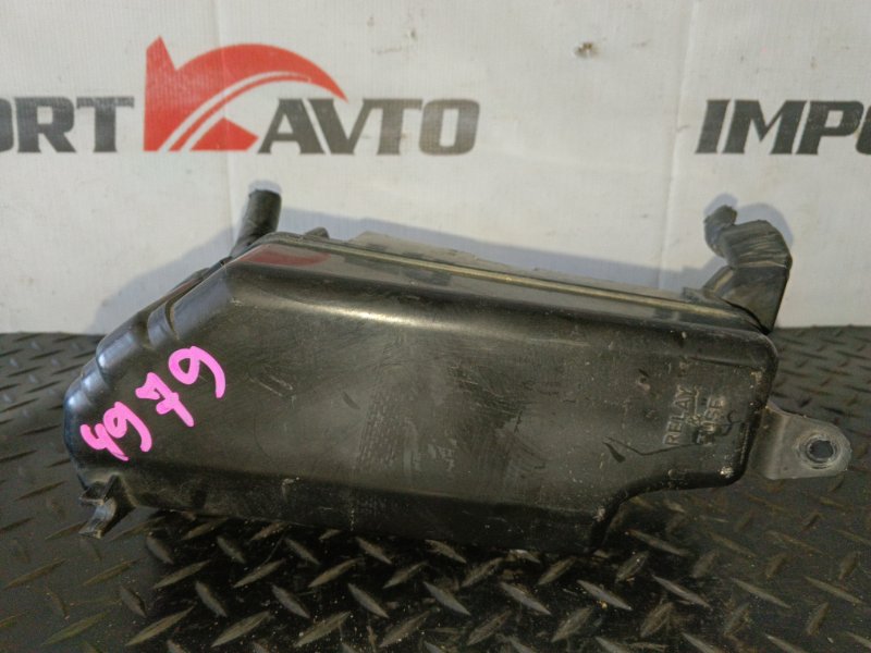 блок предохранителей TOYOTA GRAND HIACE VCH16W 5VZ-FE 1999-2002 458684