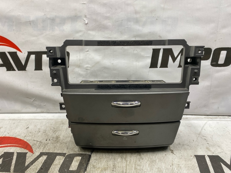 Бардачок KIA SORENTO BL D4CB 2006-2009 463088