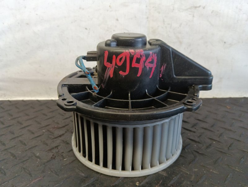 мотор печки ISUZU BIGHORN UBS25GW 6VD1 1995-1998 464951