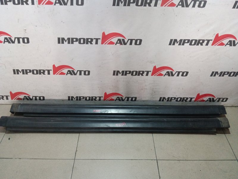 порог пластиковый NISSAN TIIDA LATIO SC11 HR15DE 2008-2012 468973