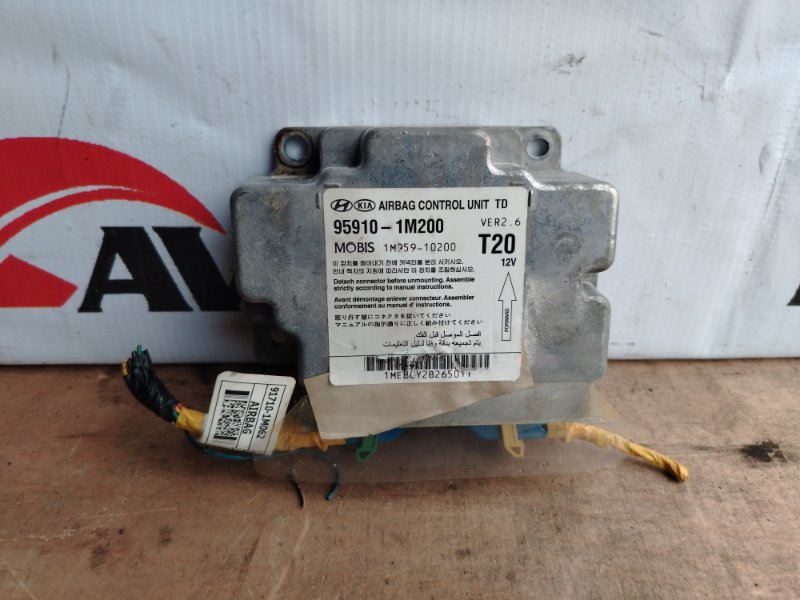 Блок управления AIRBAG KIA FORTE TD G4FC 2008-2013 469027