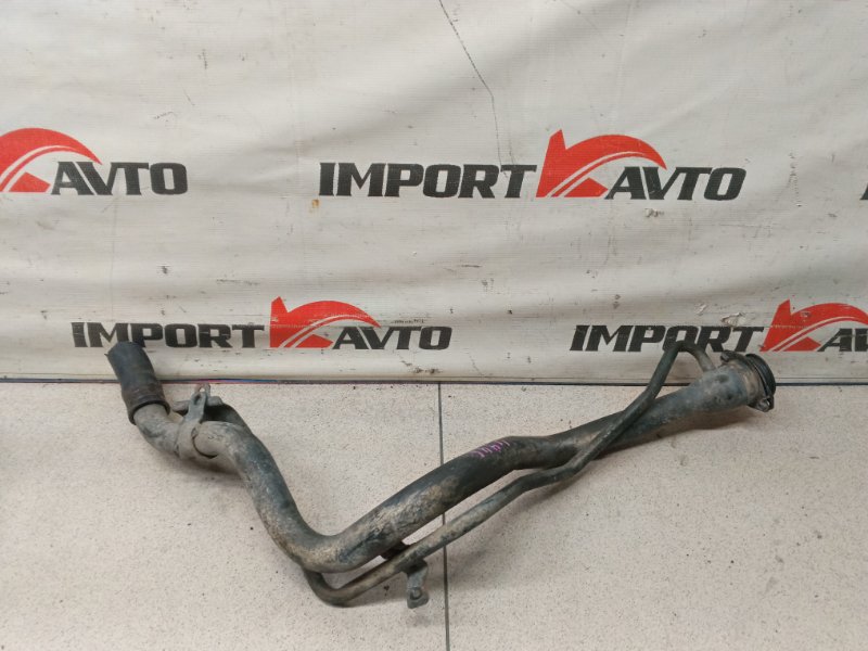 горловина топливного бака MITSUBISHI LANCER CEDIA CS5W 4G93-GDI 2000-2003 469264