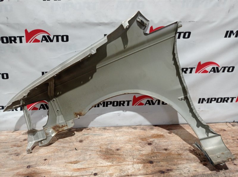 крыло NISSAN BASSARA JNU30 KA24DE 1999-2003 передний правый 470049