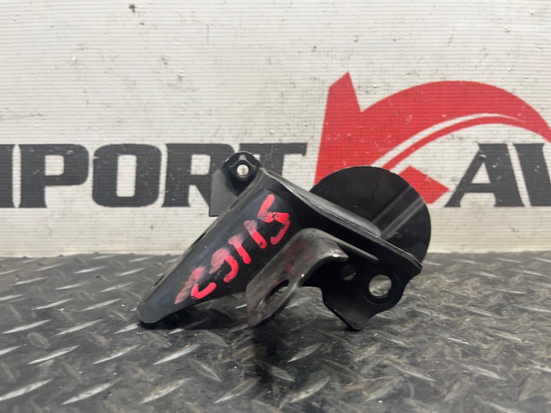 кронштейн опоры двигателя TOYOTA PORTE NNP11 1NZ-FE 2004-2005 задний 470605