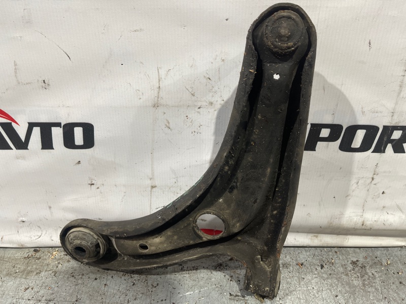 рычаг подвески HONDA FIT GD1 L13A 2005-2007 передний правый 471019