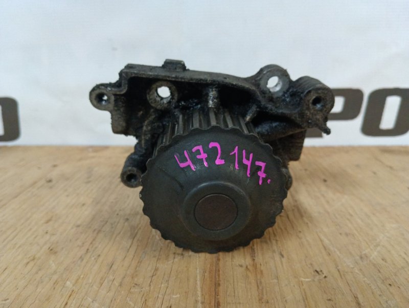 помпа MITSUBISHI LEGNUM EA7W 4G94-GDI 1998-2002 472147