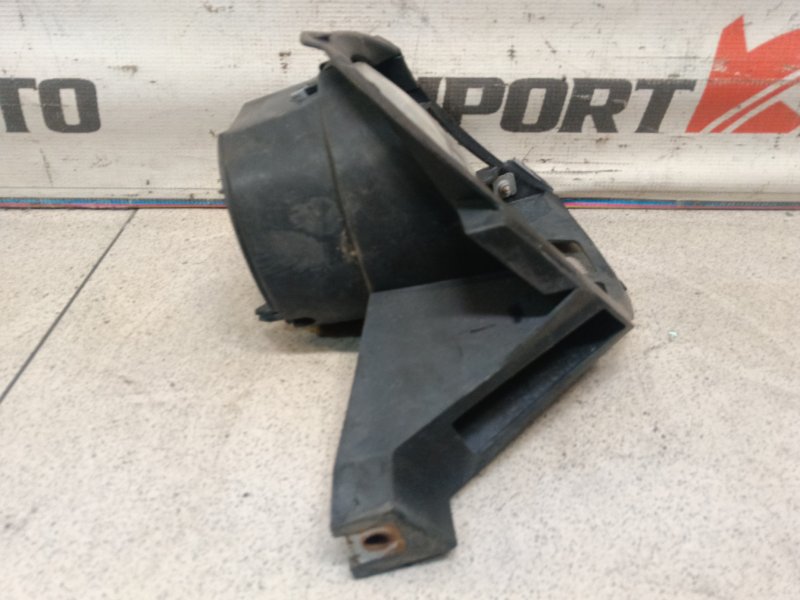туманка TOYOTA PORTE NNP11 1NZ-FE 2005-2012 передний правый 473083