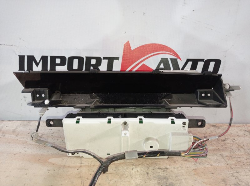 щиток приборов TOYOTA PRIUS NHW20 1NZ-FXE 2003-2005 474121