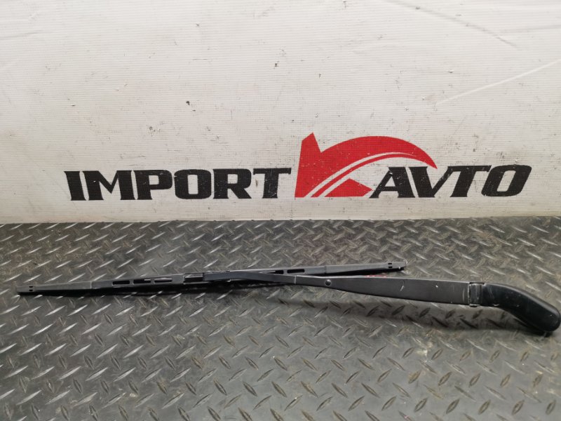 Дворник двери багажника NISSAN TINO V10 QG18DE 1998-2003 475733